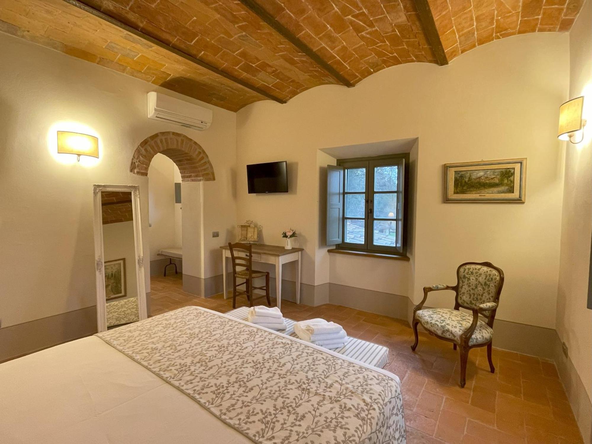 Podere Montaione Volterra Exterior photo