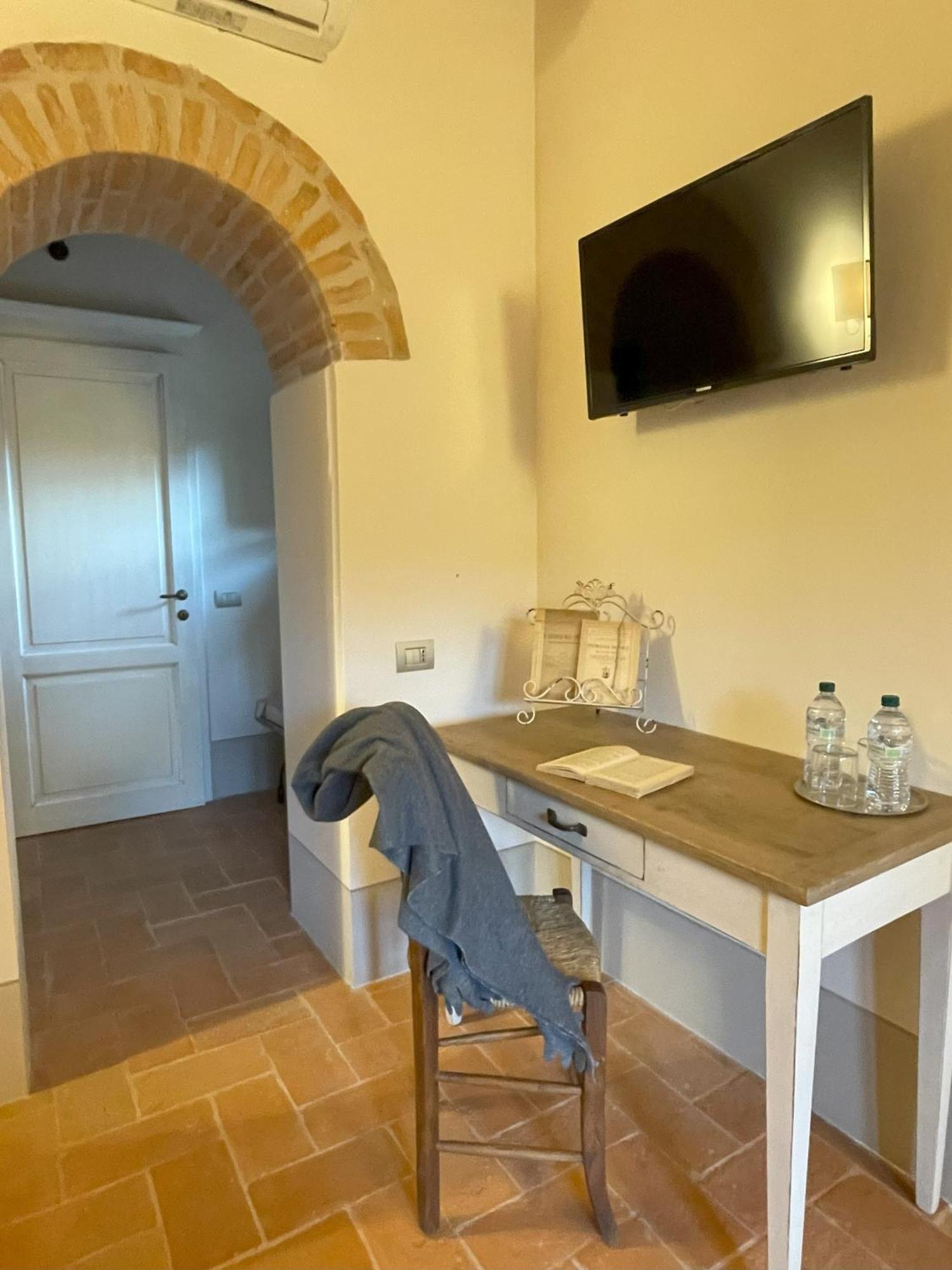 Podere Montaione Volterra Exterior photo